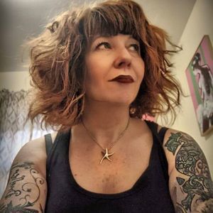 Meet your Posher, Lisa